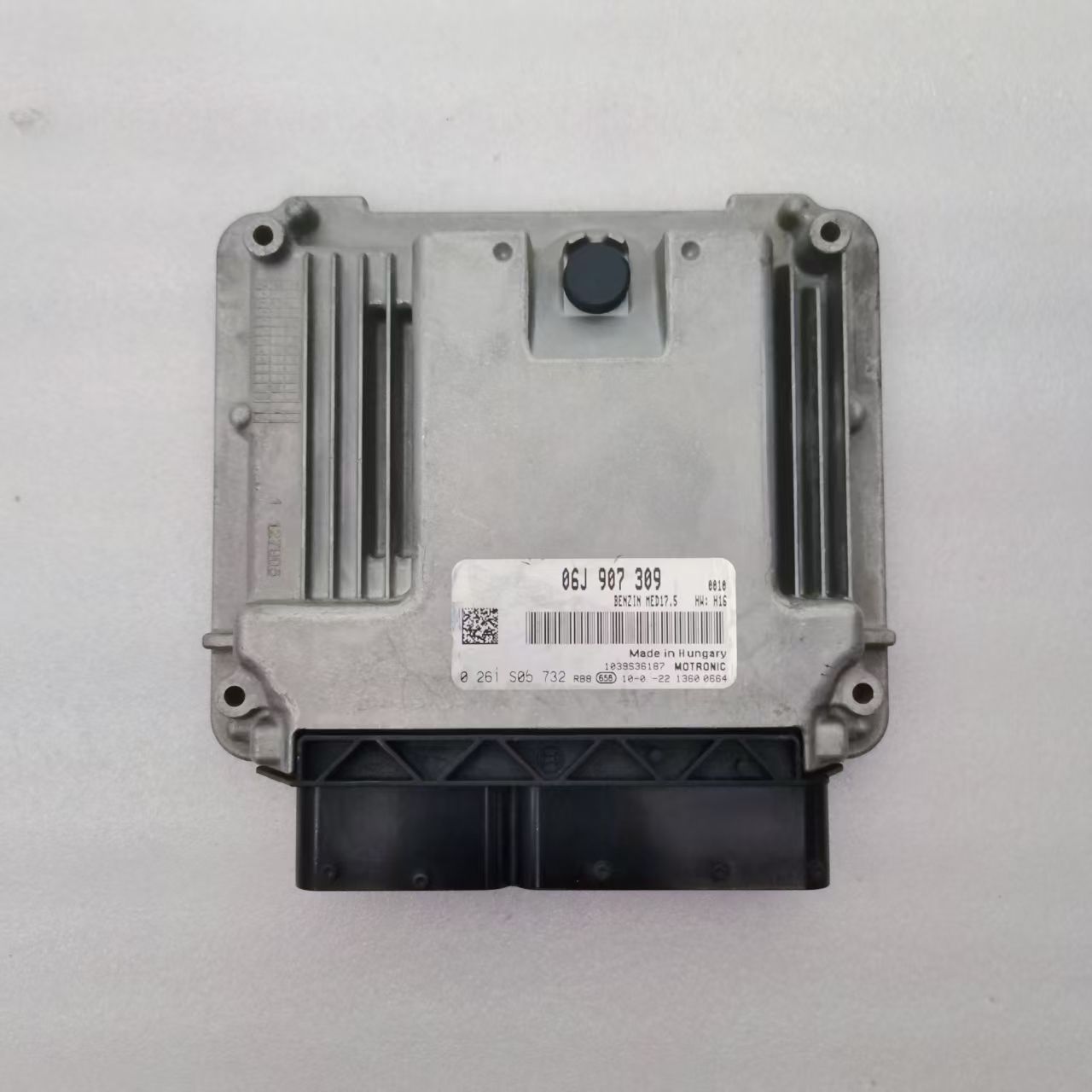 06J907309 ECU for VW Passat 1.8 OEM 0261S05732 MED17.5