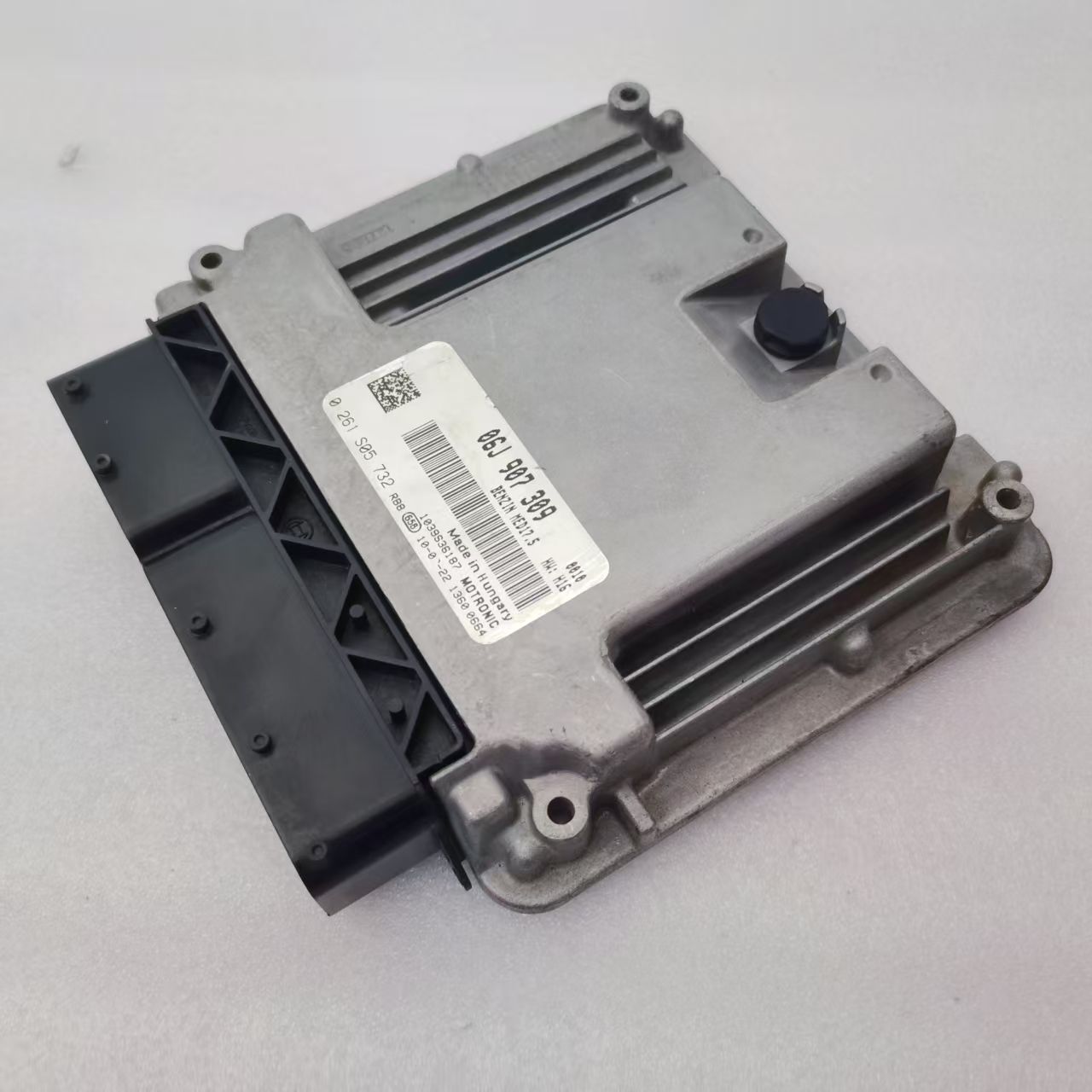 06J907309 ECU for VW Passat 1.8 OEM 0261S05732 MED17.5 - Product Image 3 of 4 - OEM 06J907309