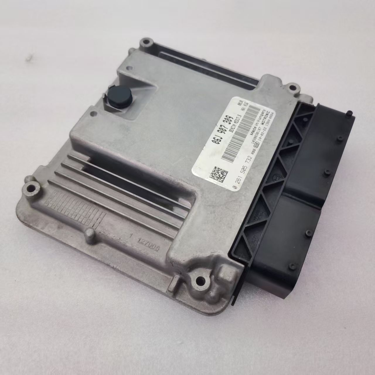 06J907309 ECU for VW Passat 1.8 OEM 0261S05732 MED17.5 - Product Image 4 of 4 - OEM 06J907309