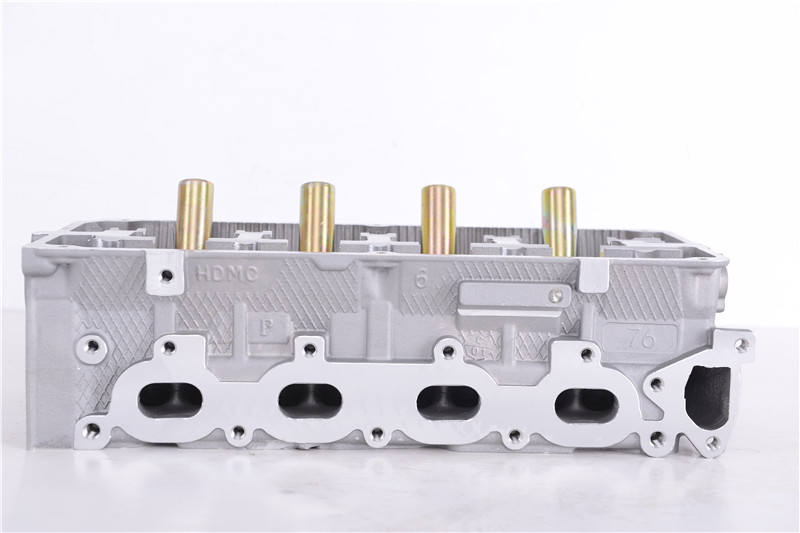 4G18(FWD) OE MD344154 for Mitsubishi Cylinder Head - Product Image 2 of 6 - OEM MD344154
