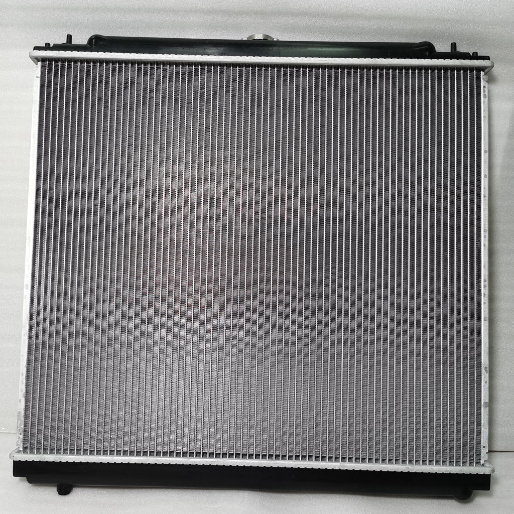 Радиатор OEM 21460-9CA0E для Nissan Frontier 4.0 2005-2019 - фото 2