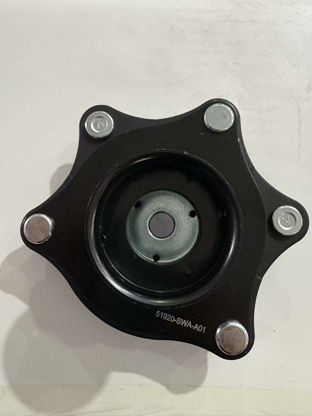 Передняя опора стойки OEM 51920-SWA-A01 для Honda CR-V - фото 2