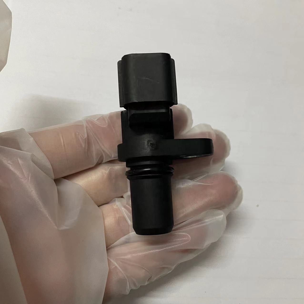 MD355407 Camshaft Position Sensor for Mitsubishi Pajero Pinin - Product Image 3 of 5 - OEM MD355407