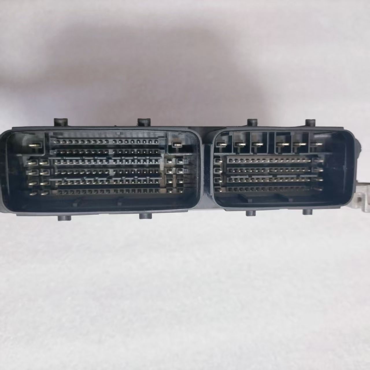 OEM 9813045480 Used ECU for Peugeot Citroen 1.6T MED17.4.4 - фото 6