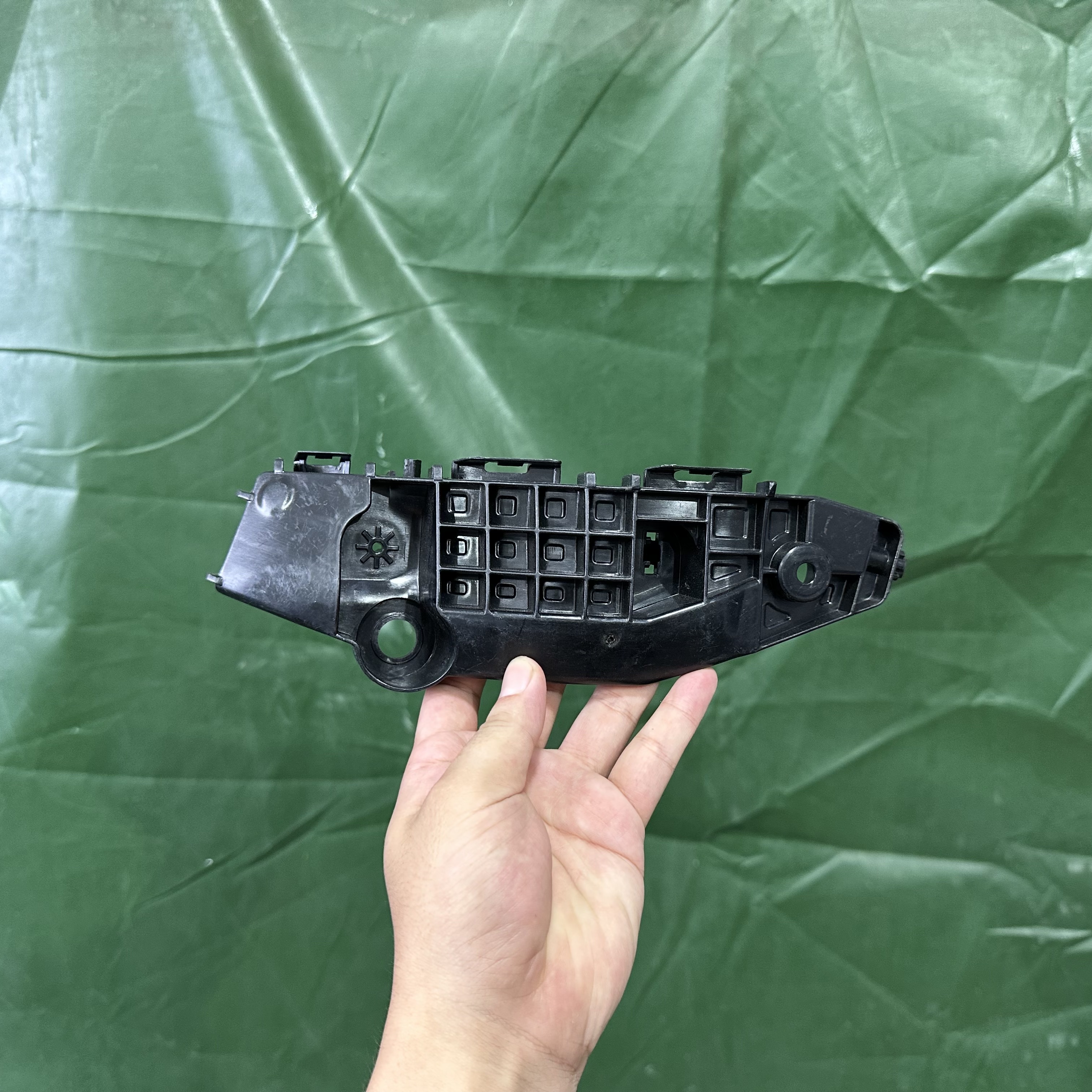 52535-42050 52536-42080 Front Bumper Mounting Bracket for TOYOTA RAV4 - Product Image 2 of 4 - OEM 52535-42050