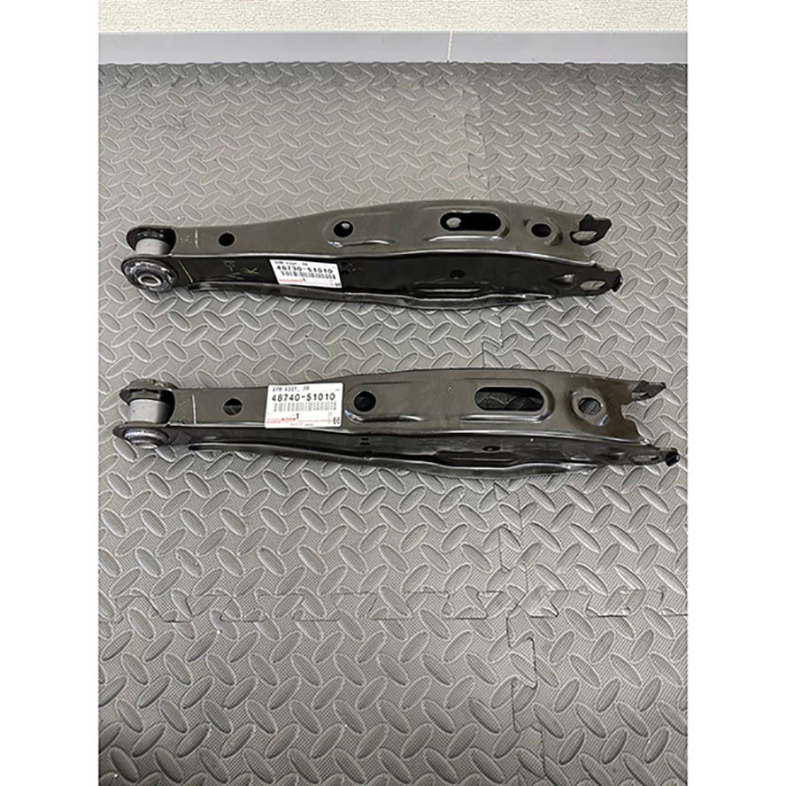 OEM Parts Front Suspension Control Arm for Volvo S60 S80 V70 - OEM Parts